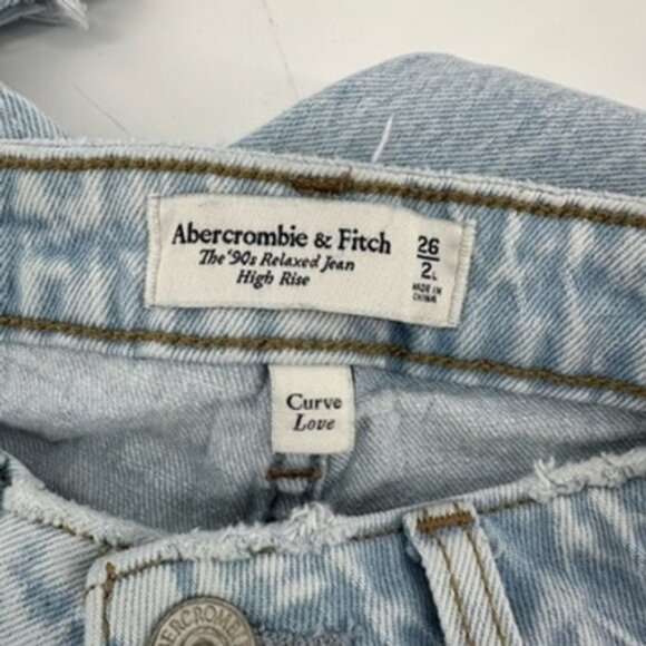 Abercrombie & Fitch 90s Relaxed High Rise Curve Love Jeans Size 26 Light Wash - Picture 6 of 10
